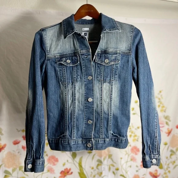 Gap Jean Jacket - Picture 5 of 6